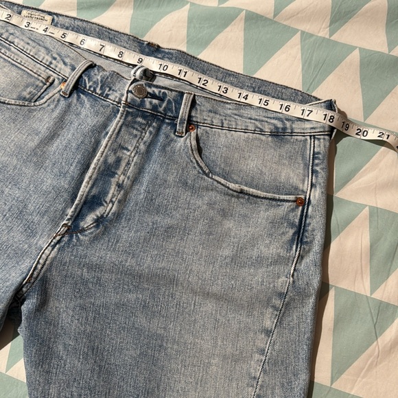 Levi’s engineering shorts - Picture 6 of 9